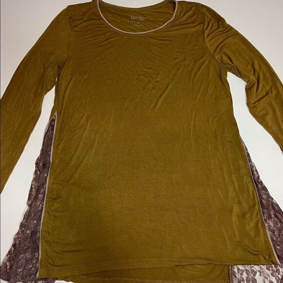 Logo Long Sleeve Tunic Shirt with Lace Insets - Picture 12 of 15